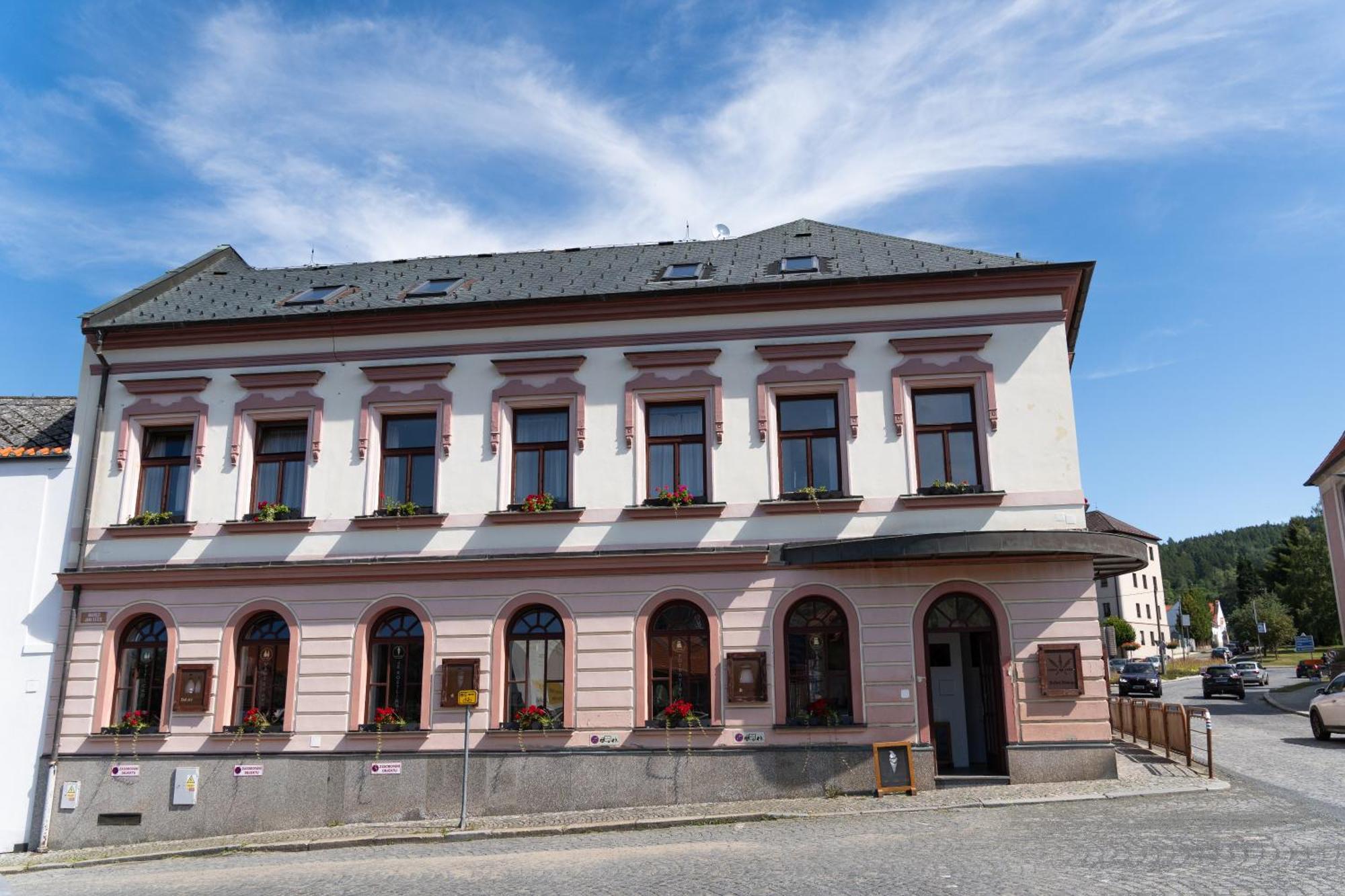 Apartmany Nabrezi Susice Nad Otavou Экстерьер фото